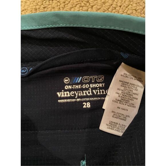 Vineyard vines on the go performance shorts size 28 - Picture 5 of 6